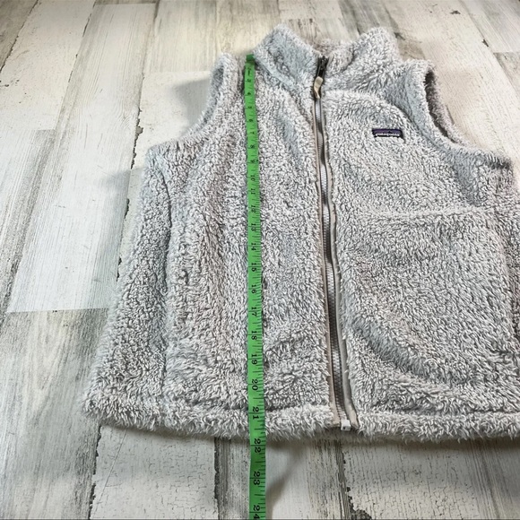 Patagonia Los Gatos Sweater Vest Girls Size XL (14) Gray Sherpa Fluffy - Picture 7 of 7